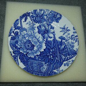 Beautiful blue 5 inch plate from Royal Crownford